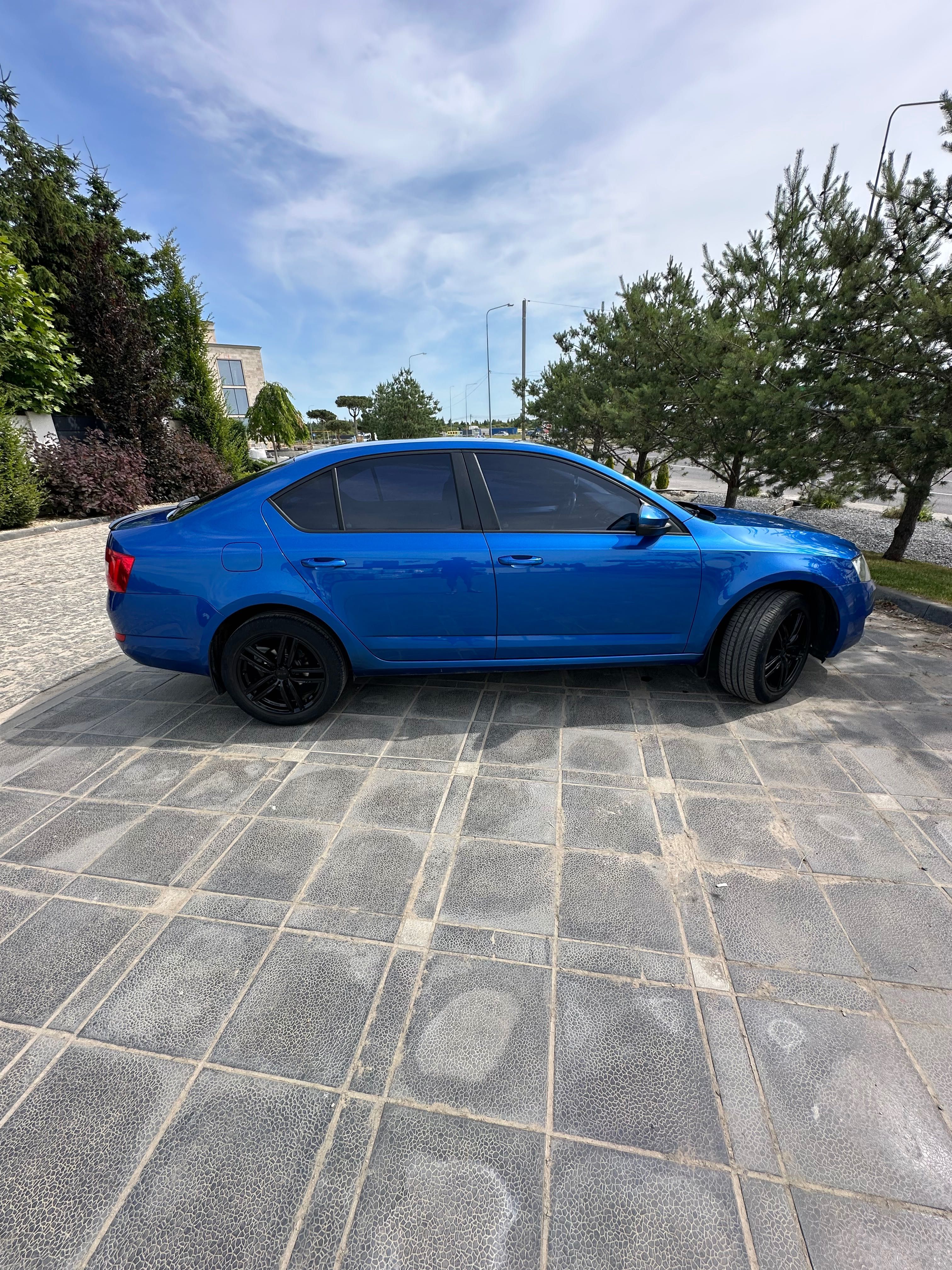Продаж авто Skoda Octavia A7 2.0 дизель
