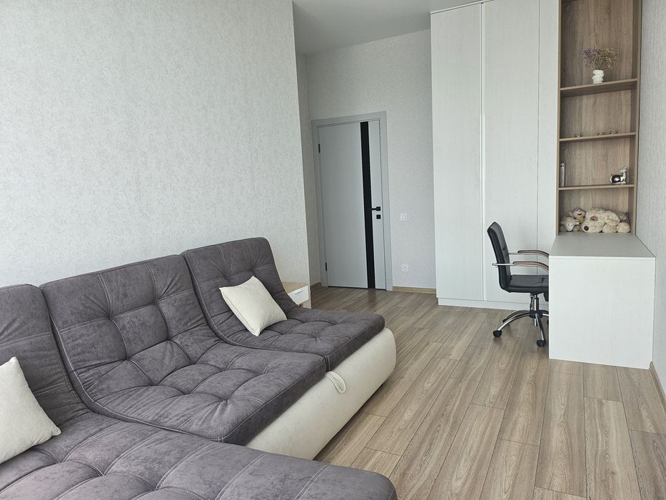 Сдам посуточно 2х кв.Таирова.  с панорамным  видом на море ЖК Авин