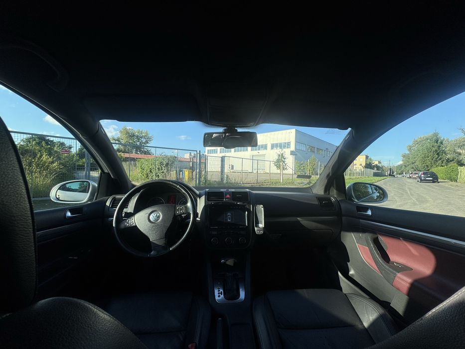 Volkswagen Golf Individual 2.0 TDI DSG/radio Android/alu/czujniki PDC