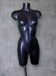 Manequim feminino preto