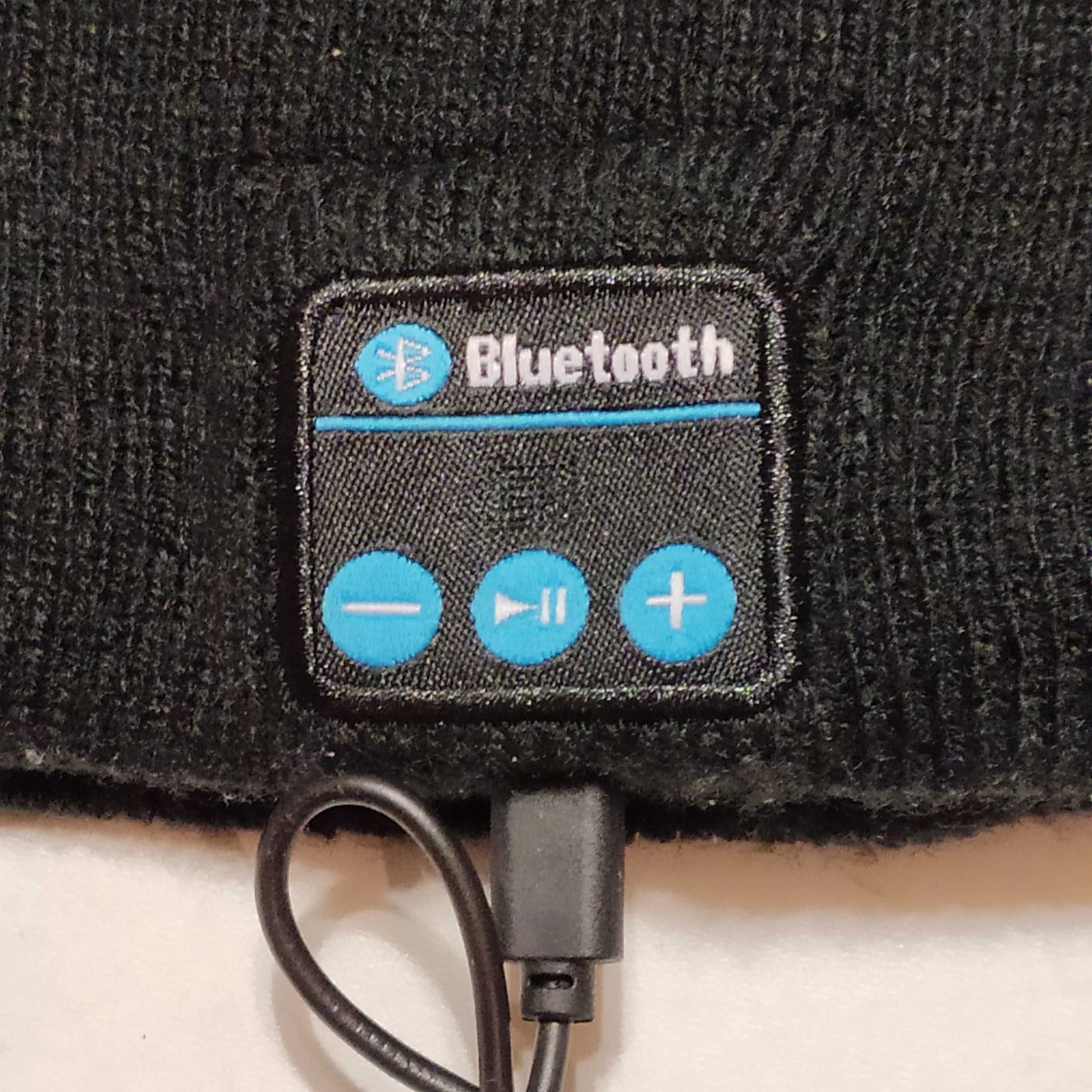 Портативна колонка Шапка з навушниками Bluetooth BT-HAT 5.0