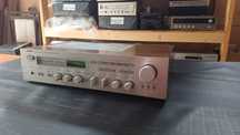 Amplituner  YAMAHA R-900 Seria NS