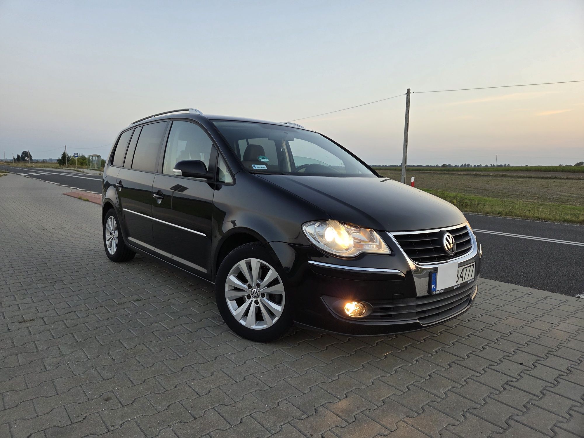 VW Touran 1  9 TDI HIGHLINE zadbany
