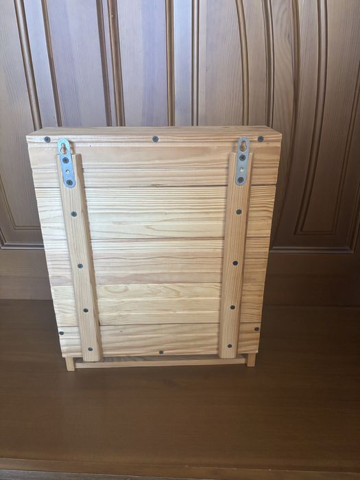 Поличка для вина