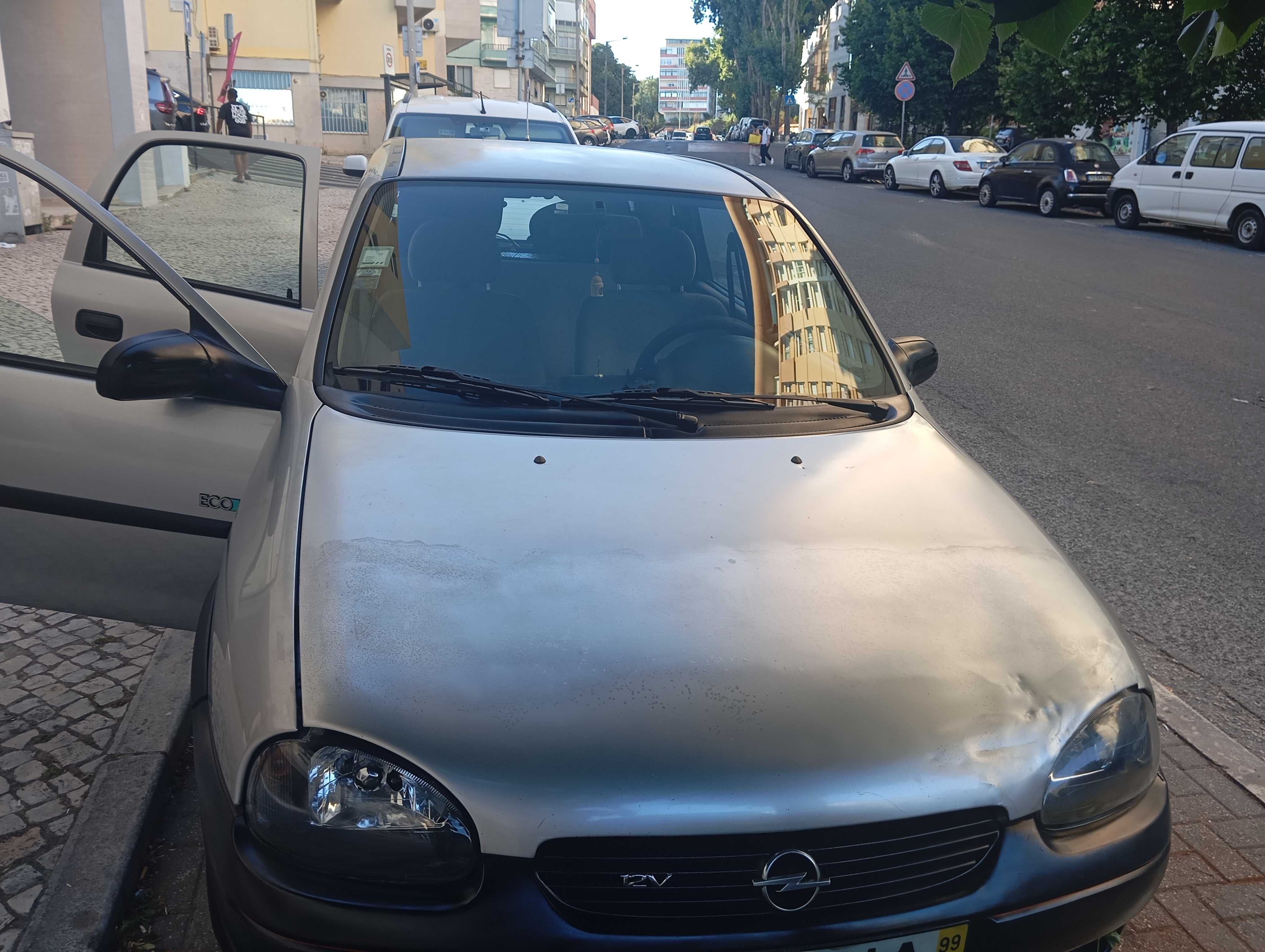 Opel Corsa 1.0 de 99