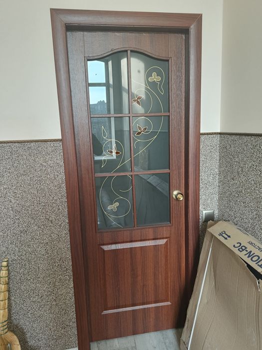 Двері Між кімнатні