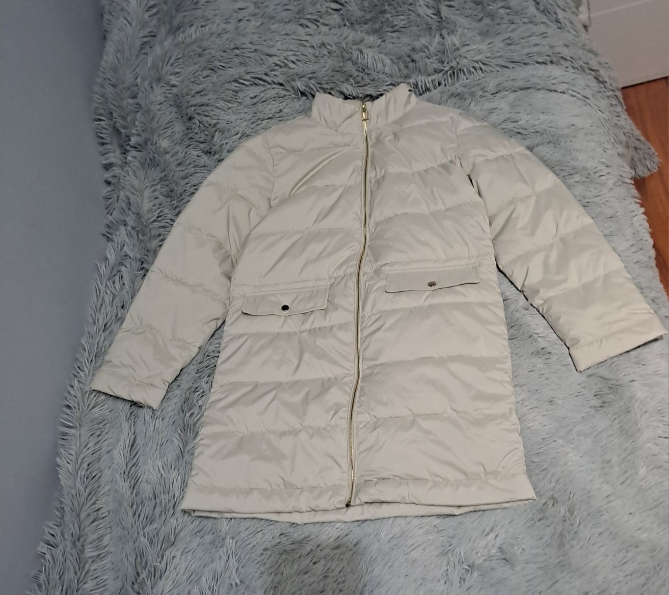 Pikowany płaszcz light padded