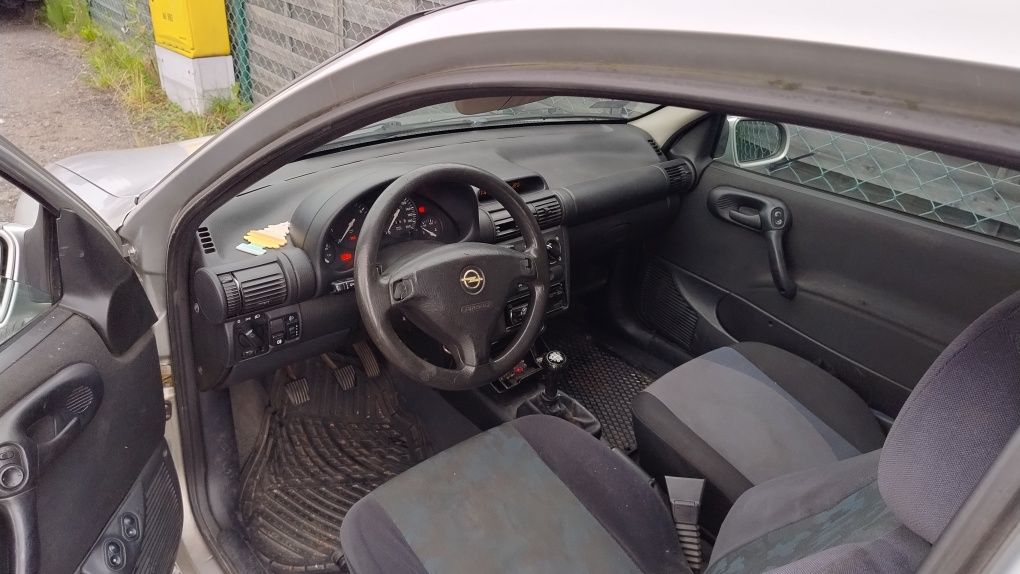 Opel Corsa B 1.2 16v