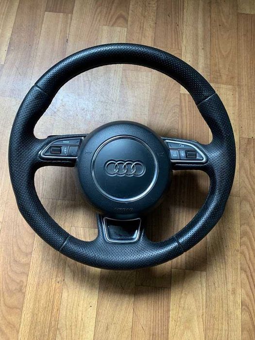 руль  audi a4b8 з пелюстками