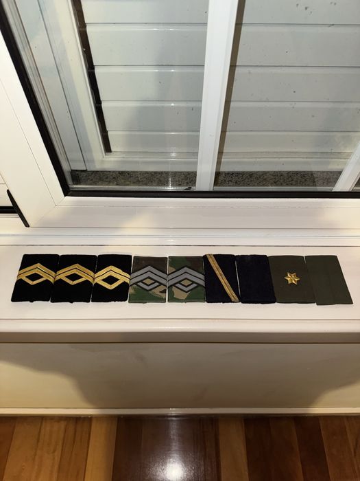 Fardamento militar do Exército diverso