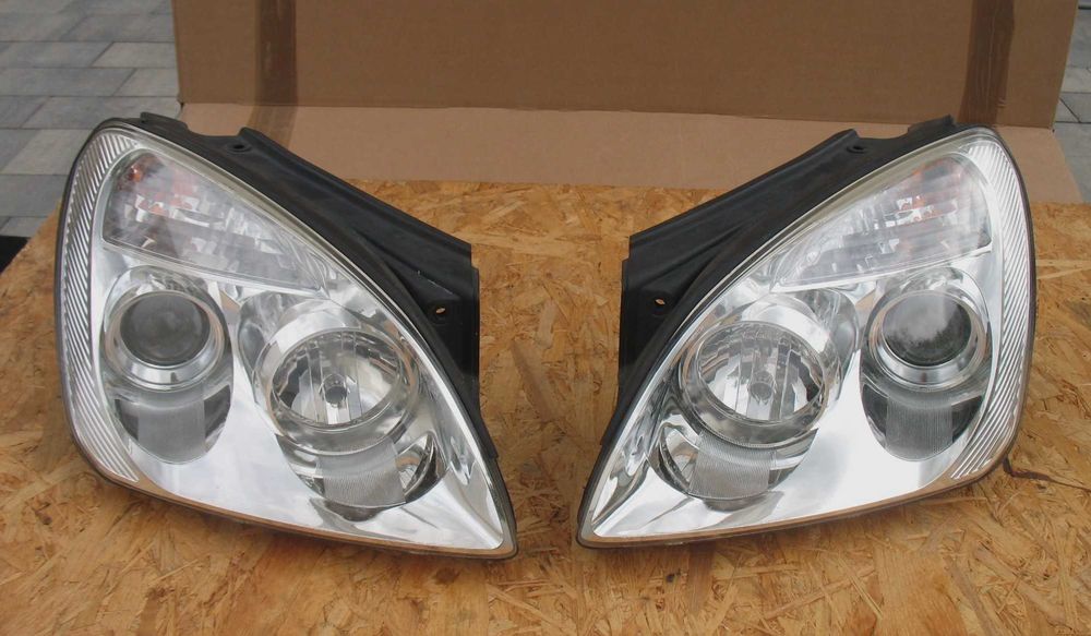 Kia Carens 3 III Lift 11-13r lampa lewa prawa przód Oryginał OE EU