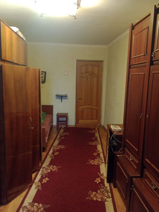 Оренда  кімнати для дівчини або жінки.