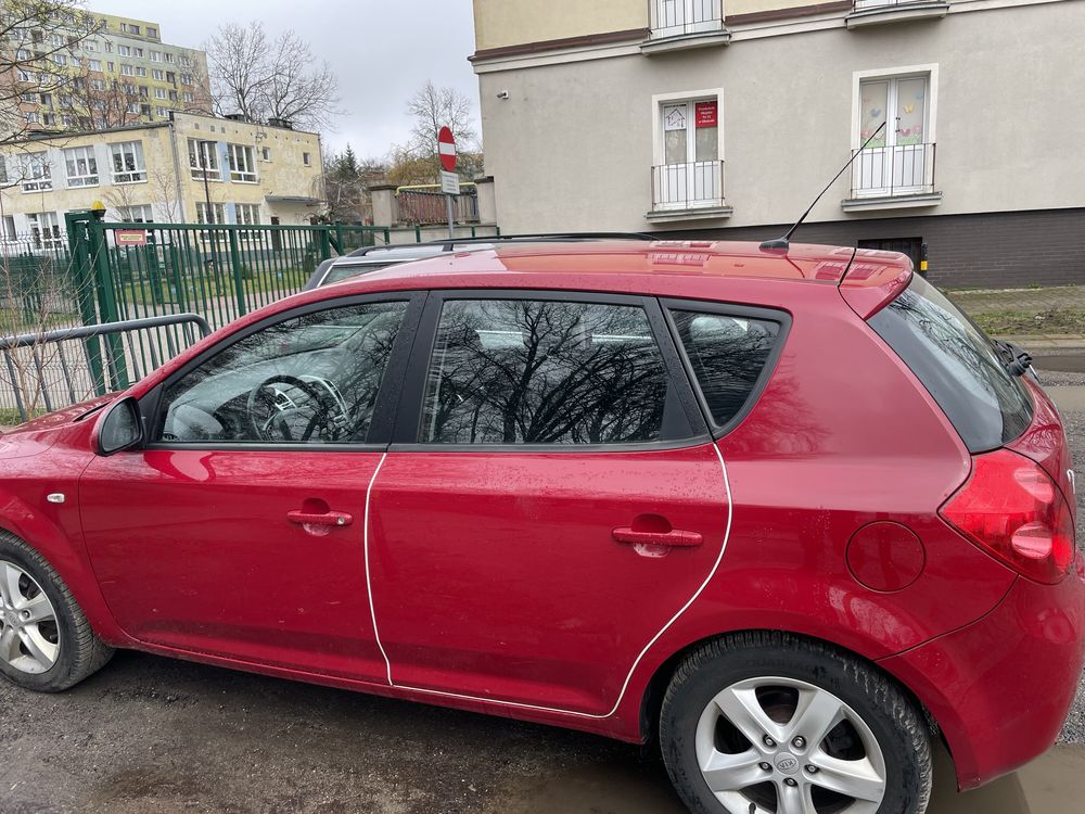 Kia Ceed 2009 automat po oplatach, benzyna