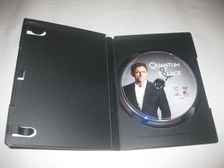 DVD "007- Quantum of Solace" com Daniel Craig64551836642946122