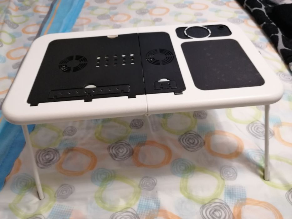 Mesa para PC dobrável