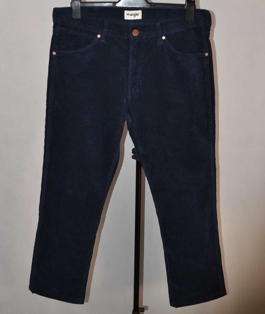 WRANGLER Greensboro 803 Sztruksy Spodnie Męskie W34 L30 Super Stan