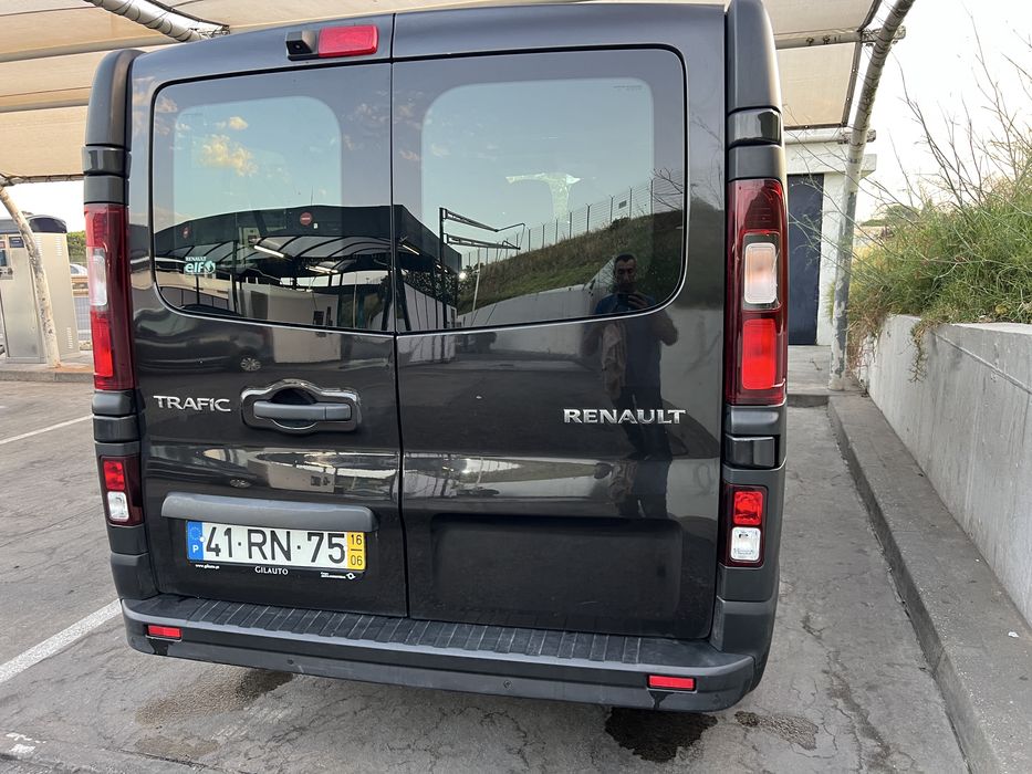 Renault Trafic 9 Lugares