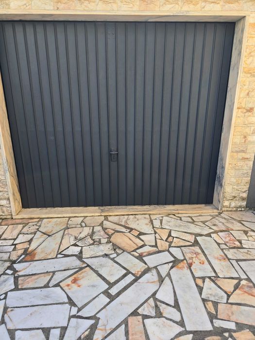 Aluguer de garagem para moto