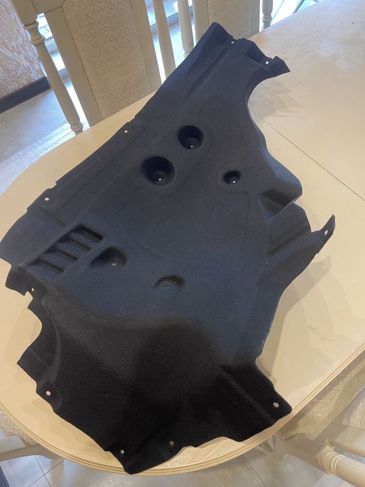 G05 Підкрильник передній правий задня частинка