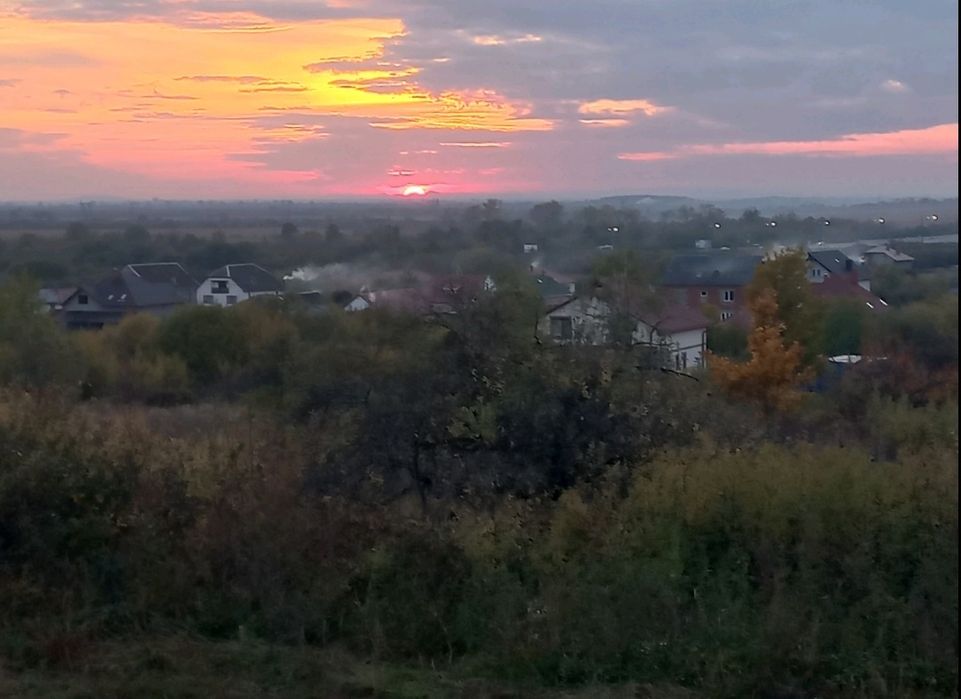 100% видова ділянка! 24 сотки, неподалік асфальт.дороги. Фасад 36 м.