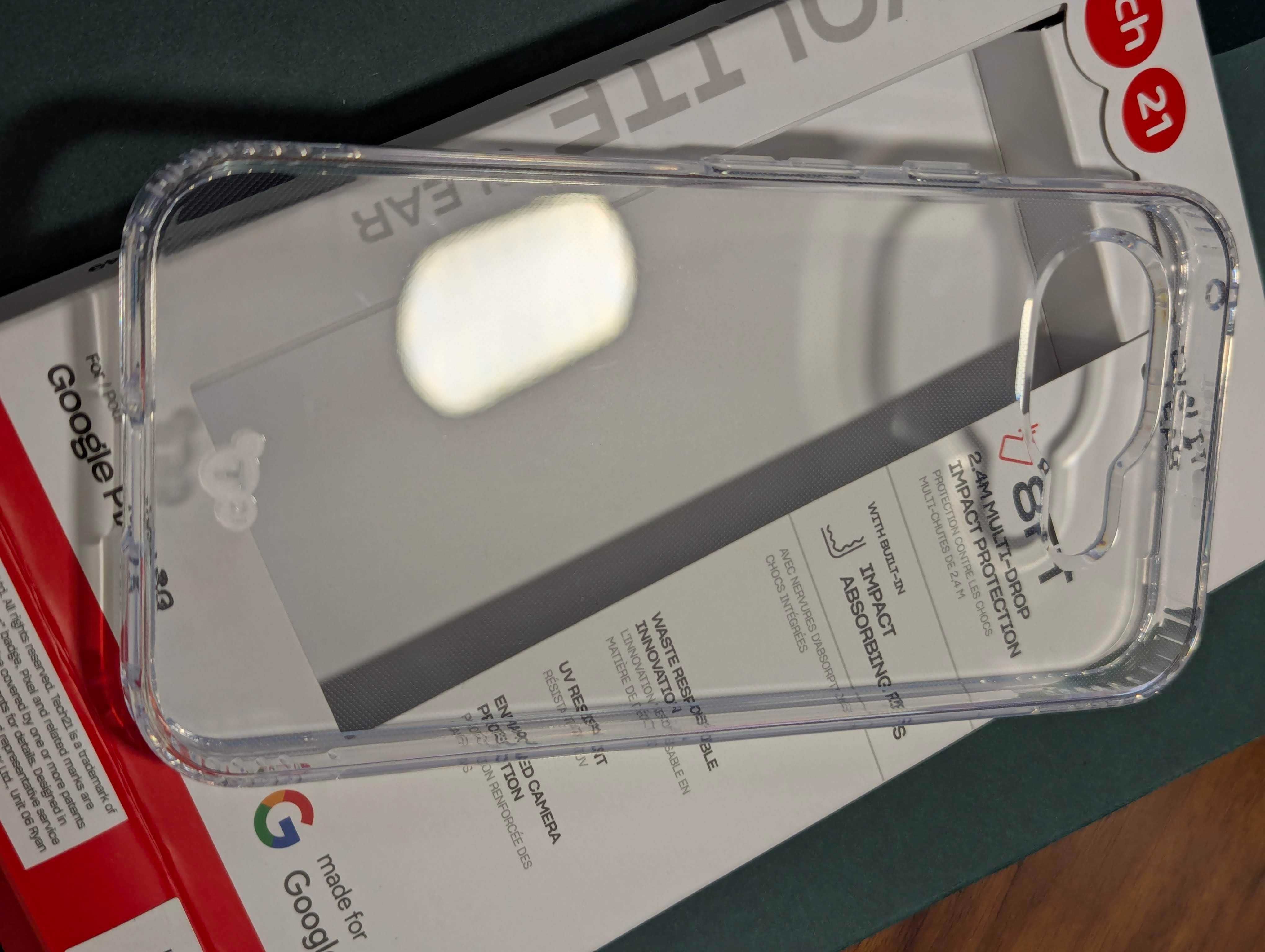 Чехол 'Tech21' ® к Google Pixel 9a.