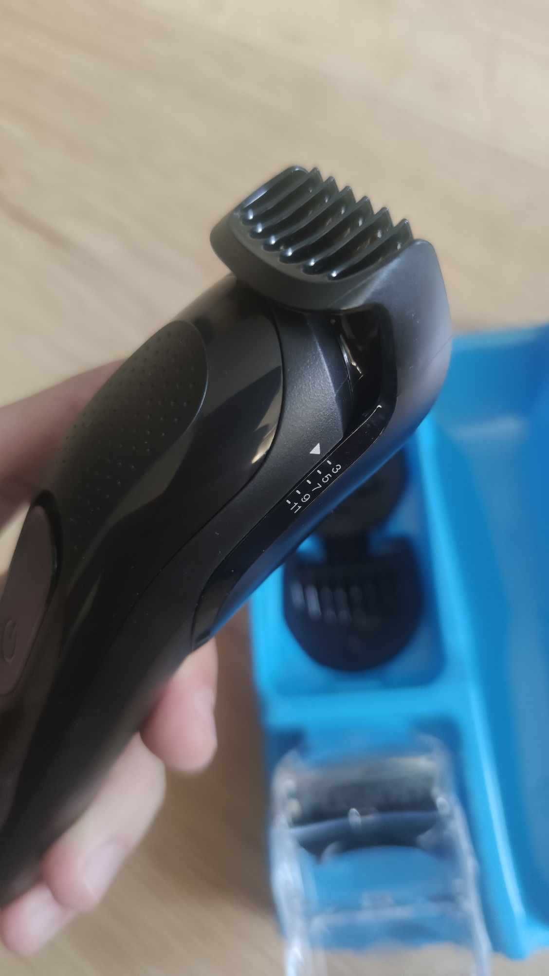 Maszynka / Trymer / Golarka do WŁOSÓW ZAROSTU BRODY BRAUN SK30004in1