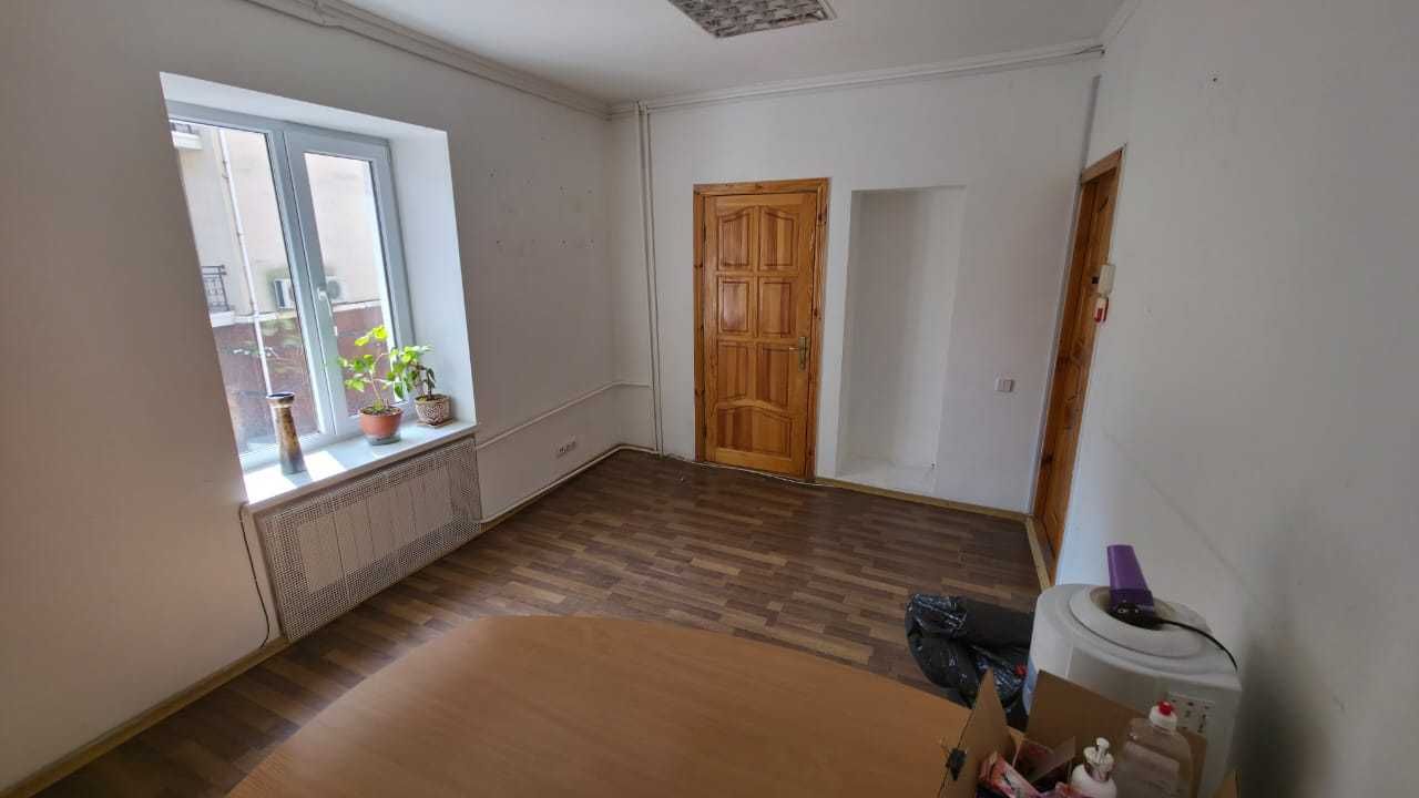 Продаж Окрема будівля Шевченківський р-н, м. Золоті Ворота, 436м.кв