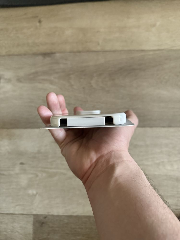 Оригінальний чохол Apple Beats IPhone 16 Pro Max