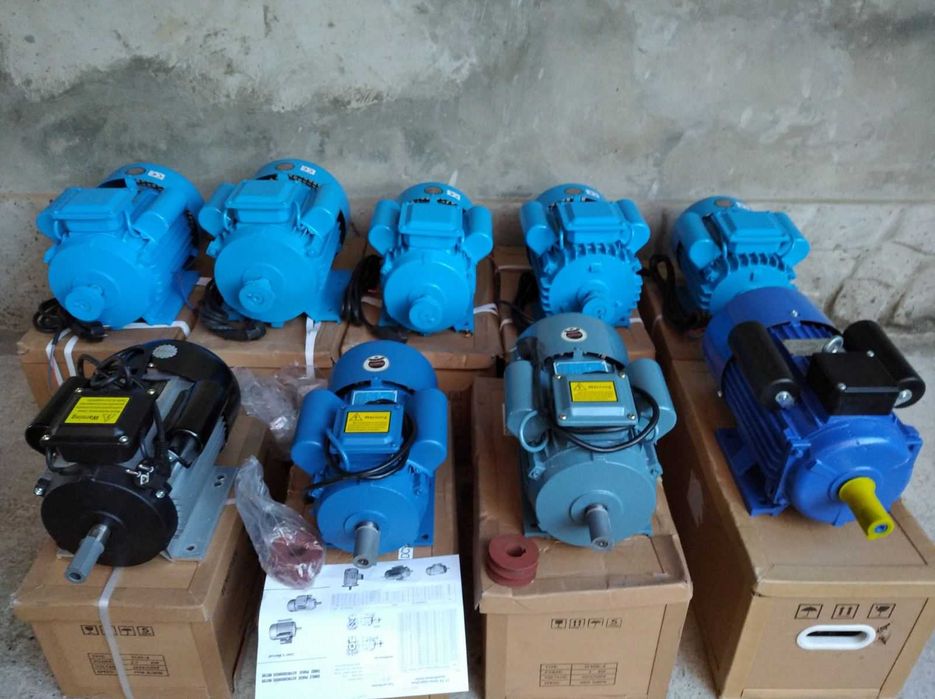 Электродвигатель однофазный,трехфазный,новый 4 квт,3квт,2.2квт,4.8 кв