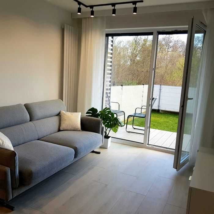 Rezerwacja. Wynajmę mieszkanie na ul. Leśnej z tarasem