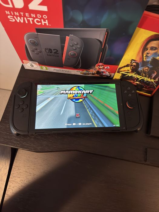• Zestaw Nintendo Switch 2 + 3 Gry + Etui + Case + Mario Cyberpunk •
