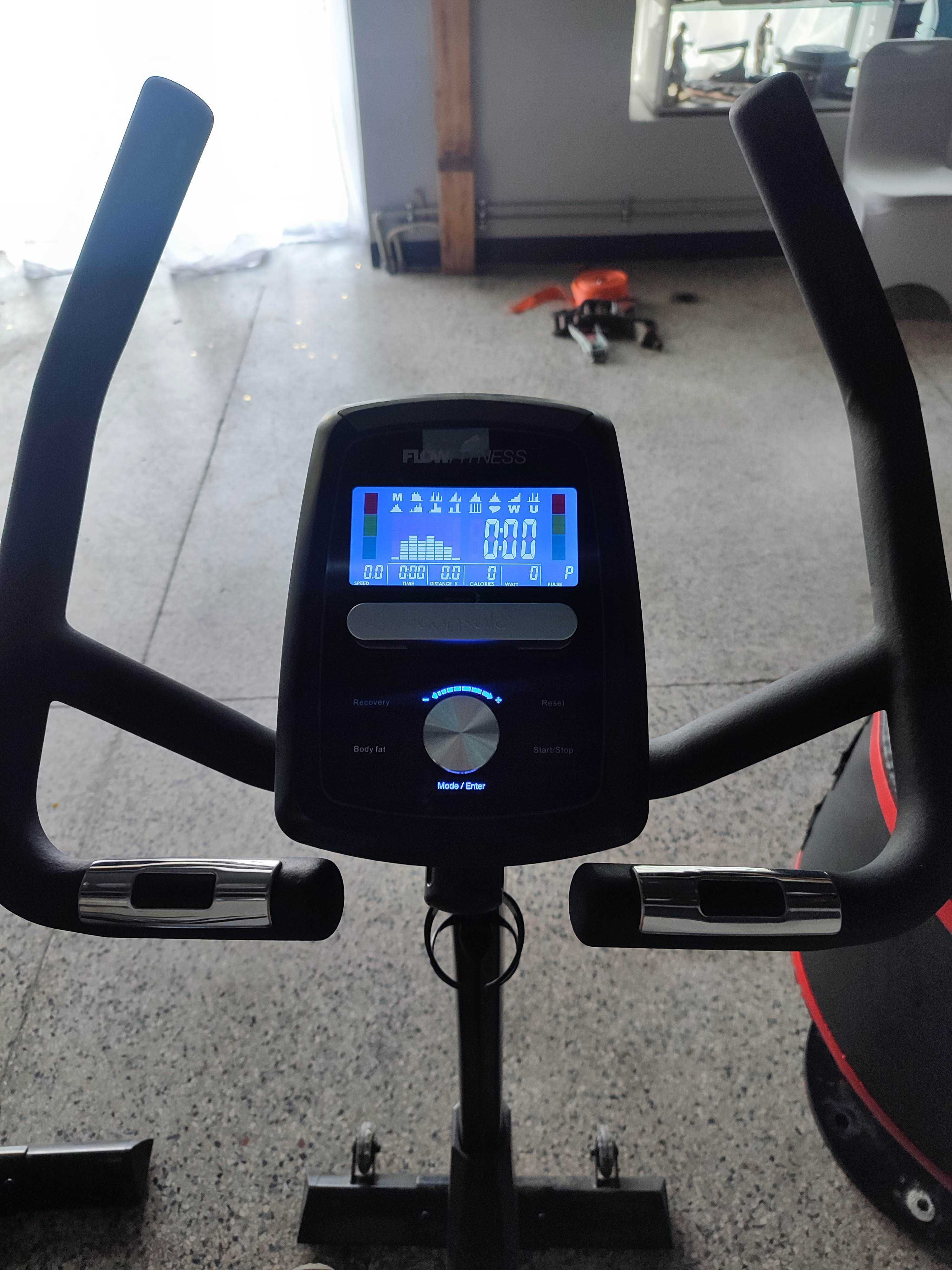 Rower treningowy magnetyczny Perform B3I Flow Fitness