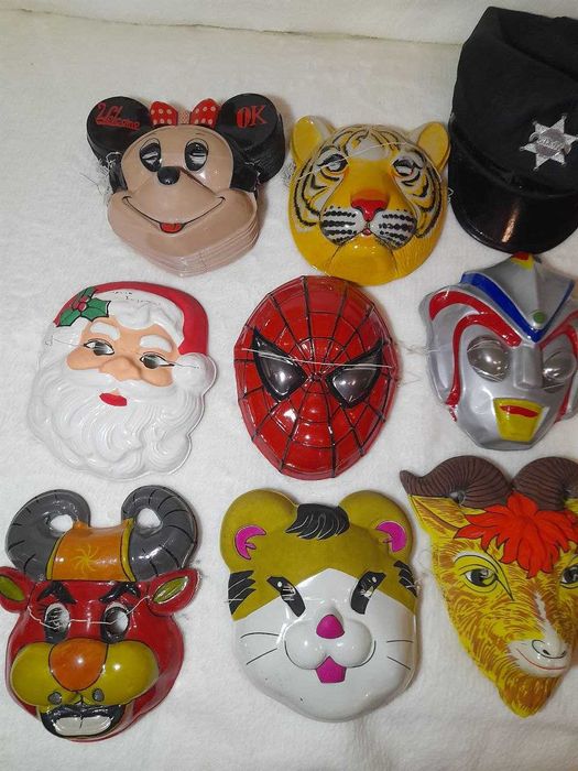 Маски різних тваринок та персонажів, для дитячих свят чи корпаративів