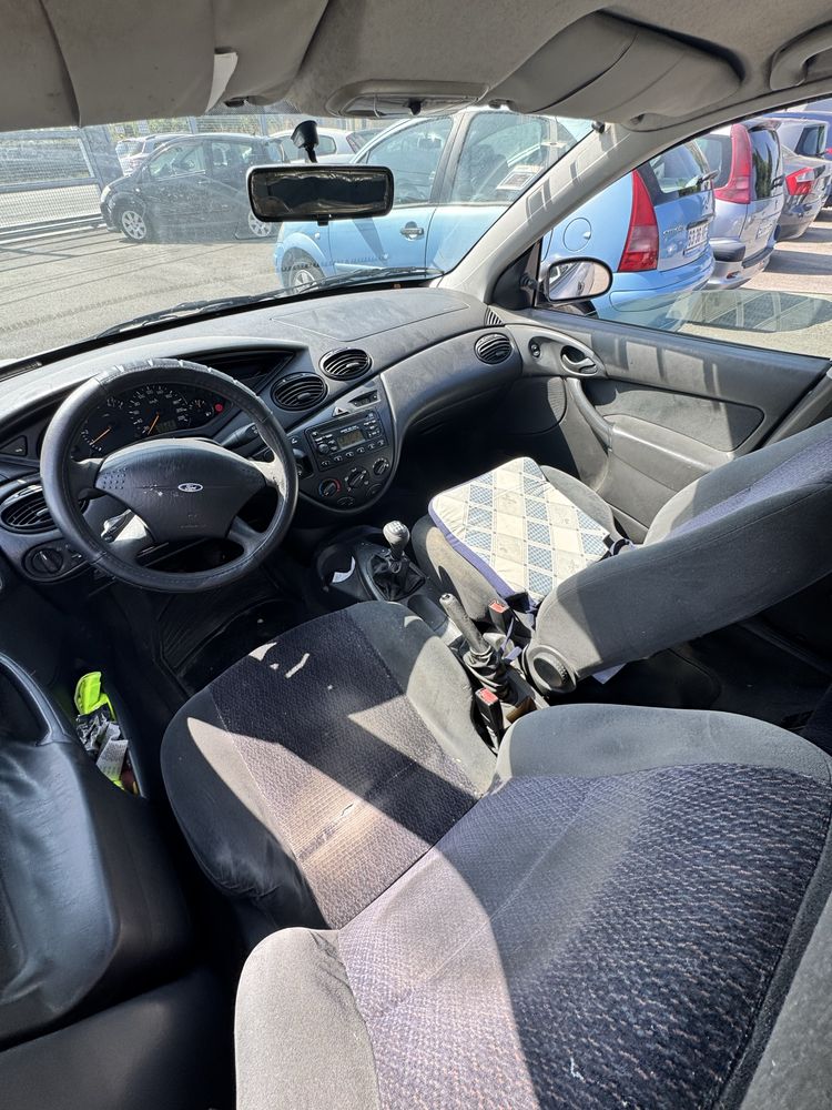 Ford Focus 1.6i Gasolina