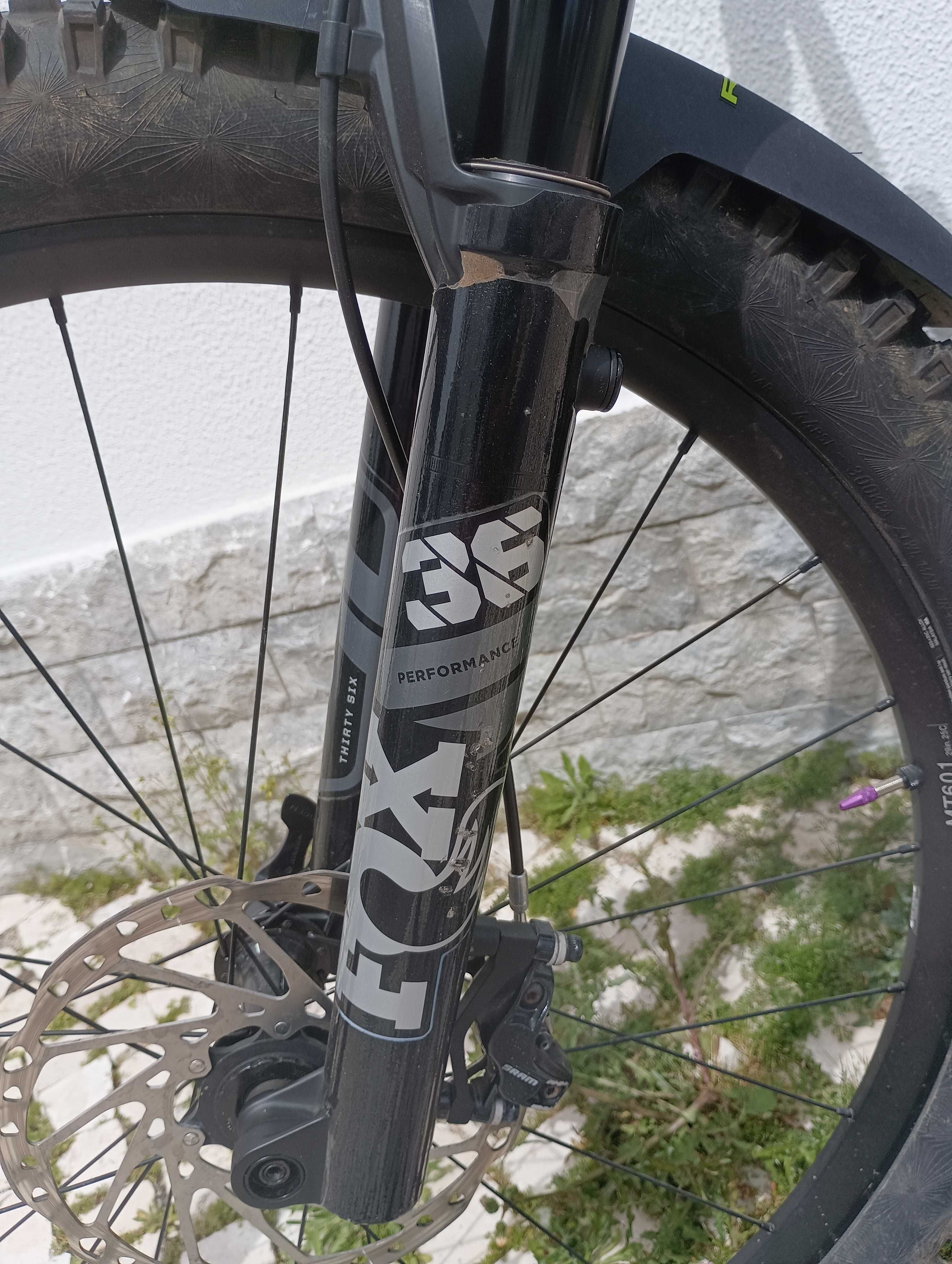 E-bike devinci dc 29/27.5