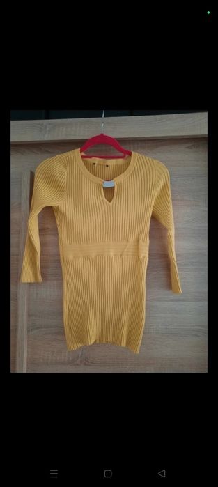 Sweterek damski żółty