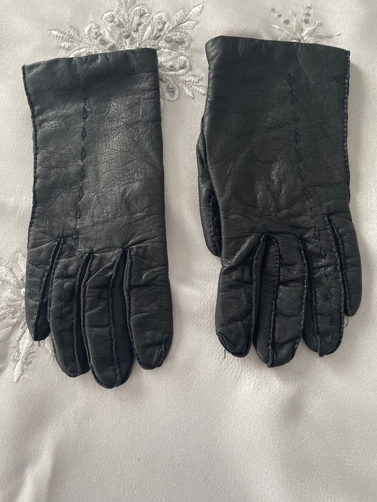 Czarne rękawice rękawiczki ocieplane damskie r. 19 skóra naturalna