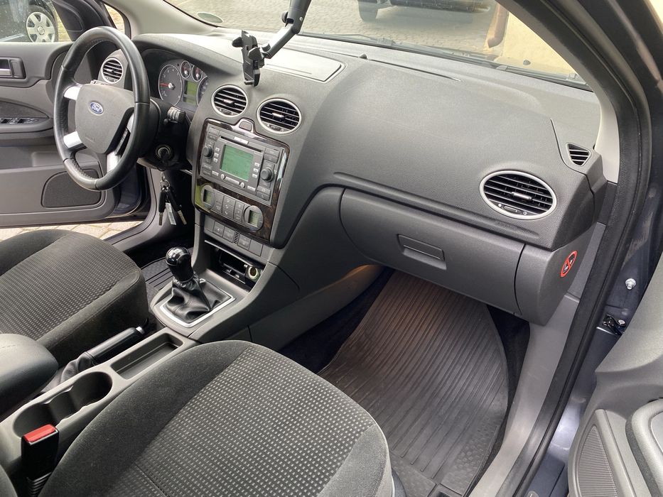 Ford Focus 1.6 GHIA Super Stan Klimatronik Alufelgi Tempomat !