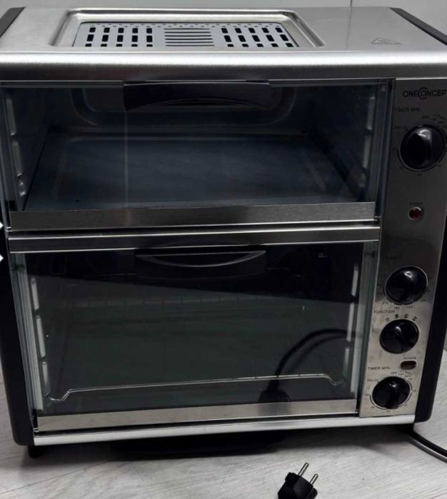 Духовка, піч , Німеччина, ( піддони, противні,тримачі )