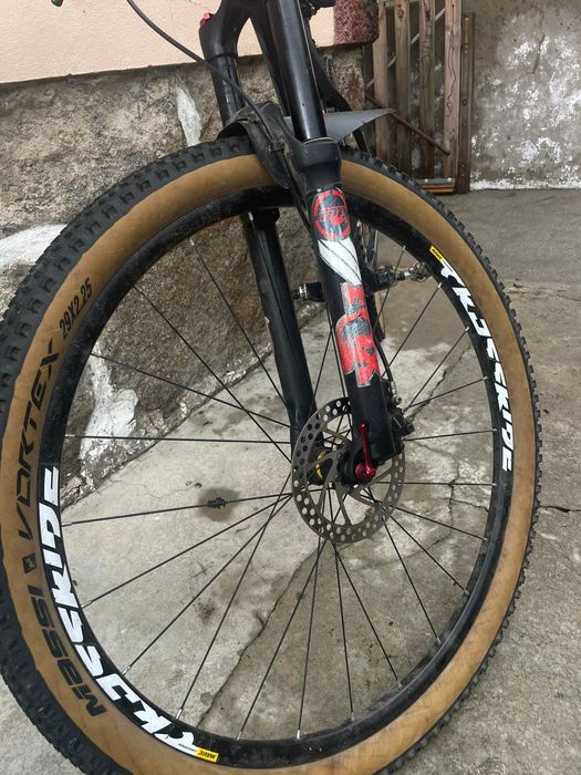 Bicicleta ktm carbono