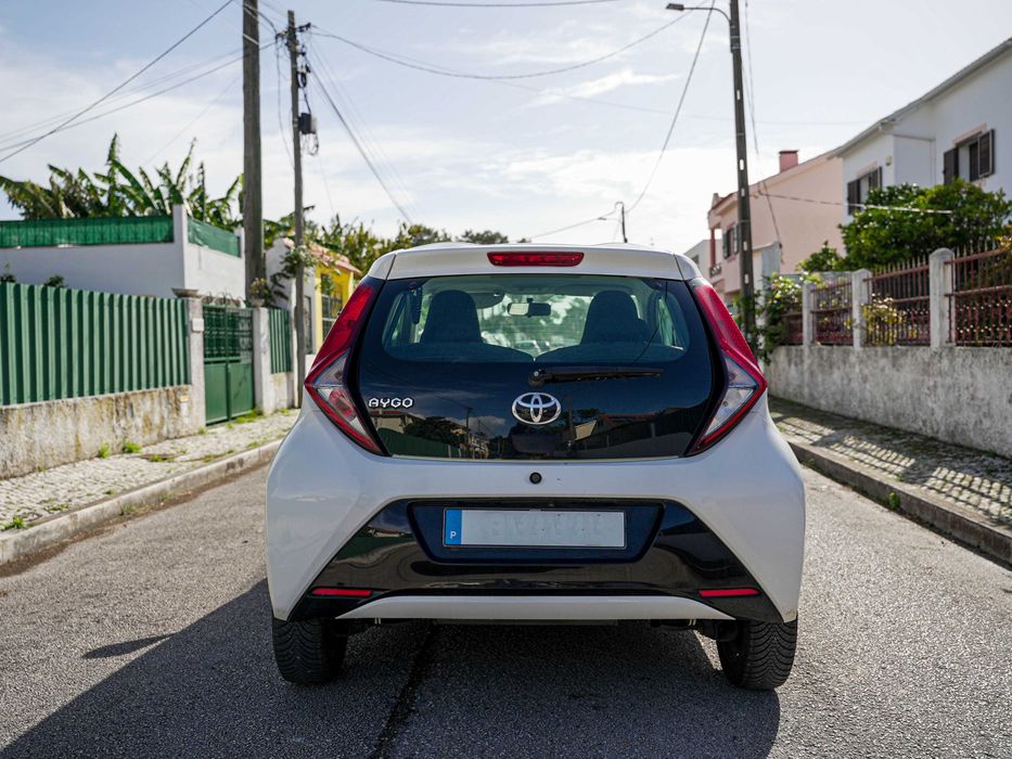 Toyota Aygo - X.Play/Touch
