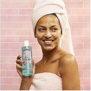 Soap & Glory Gentle Exfoliating Face Wash & Vitamin C  (350 мл)