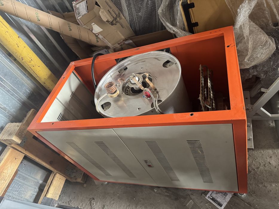 Станок СВЧ для виробництва натяжних стель