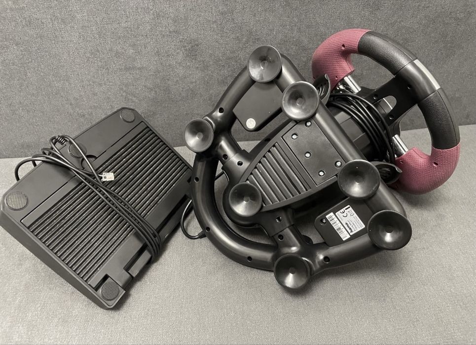 Ігровий руль з педалями Hama V5