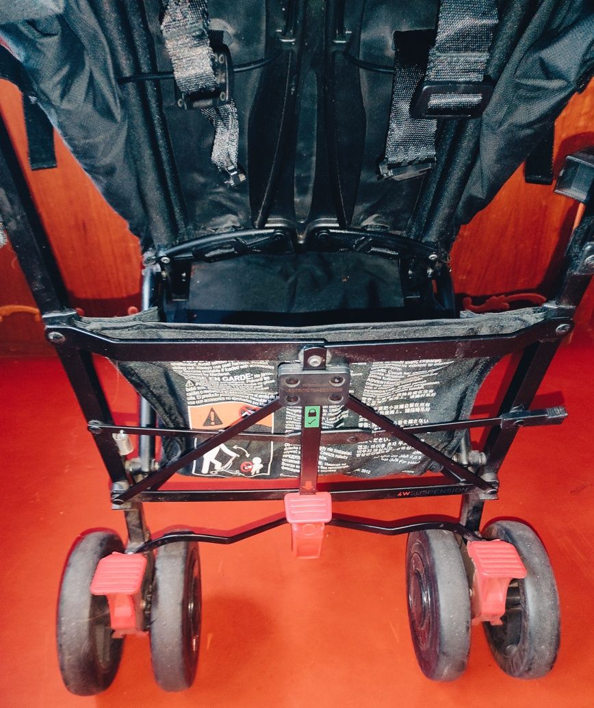 Прогулянкова коляска Maclaren Techno XT