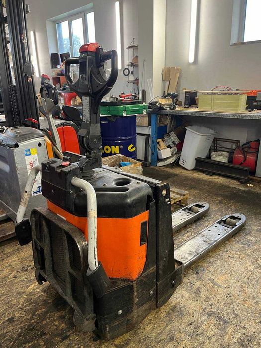 Електричний штабелер (ричтрак) Still FMX14 літієва АКБ Lion