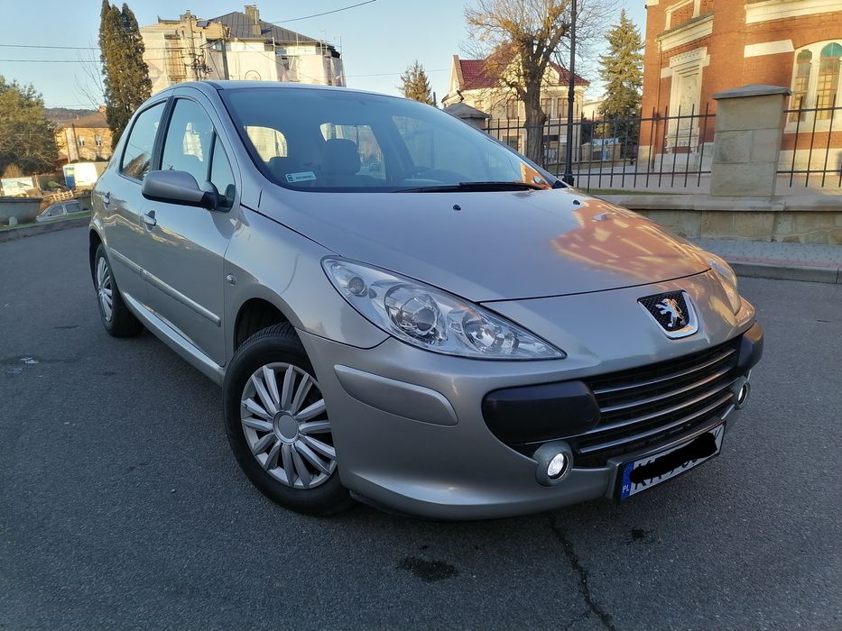 Peugeot 307*1.6hdi*90km*2005r lift*klima*niski przebieg