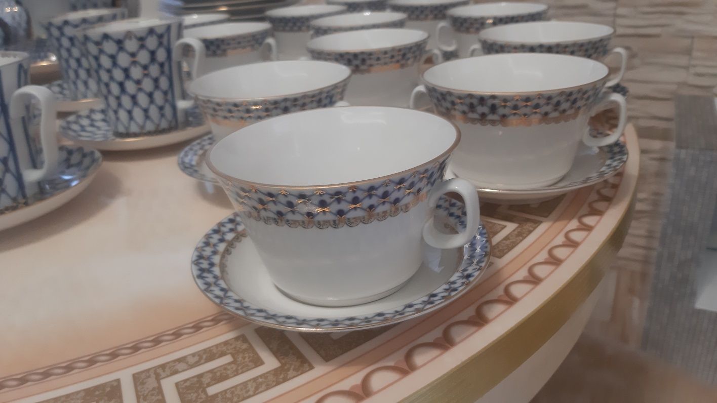 Komplet porcelanowy- stan idealny!