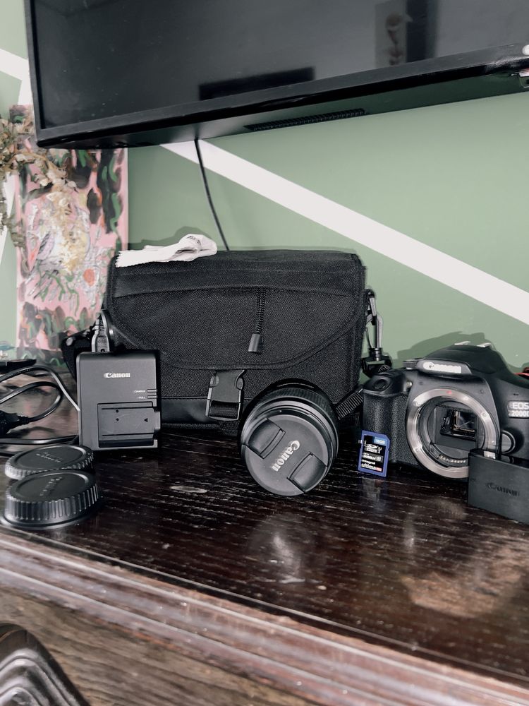 Canon eos 2000D nova