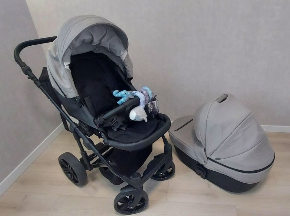 Коляска 2 в 1, прогулка новая